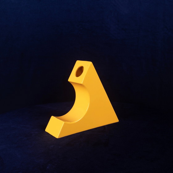 Vaso Scultoreo Italiano Giallo in Ceramica Smaltata Space Age, Anni '70 – Vasi (photo 13 of 21)