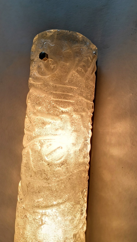 Image 1 of Set di lampade da parete in vetro ghiaccio di metà secolo