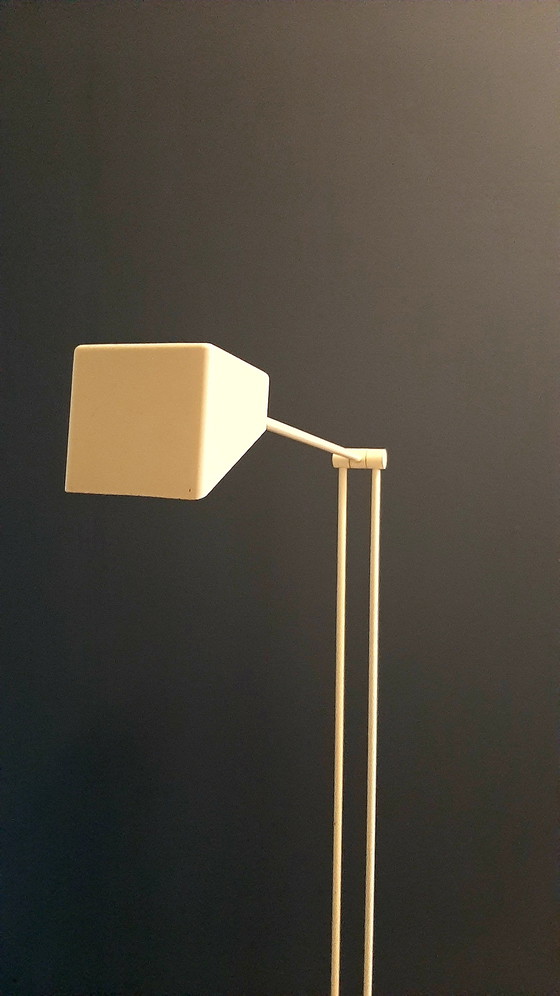 Image 1 of Dutch design Hala Zeist vloerlamp