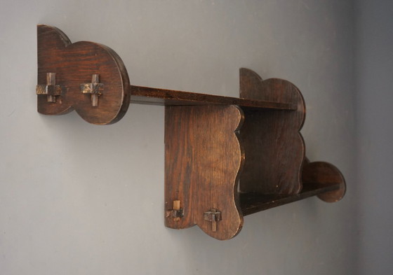 Image 1 of Scaffale olandese a nuvola in legno. 1930s