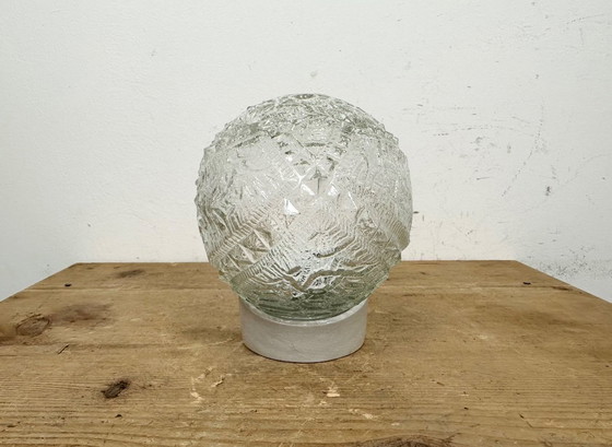 Image 1 of Applique murale vintage en porcelaine blanche, années 1970