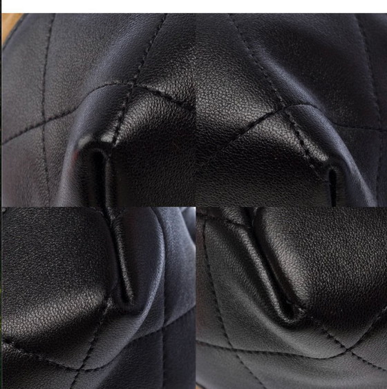 Image 1 of Sac CHANEL en Suède Beige - 103487