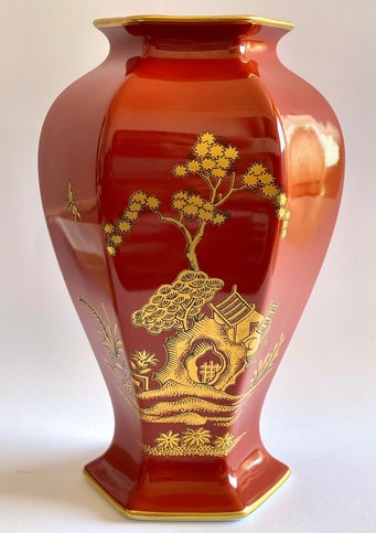 BERNARDAUD "Seoul" vase in Limoges porcelain