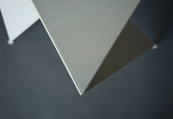 Image 1 of Table d'appoint RW1 de Ronald Willemsen pour Metaform, Pays-Bas. 1982