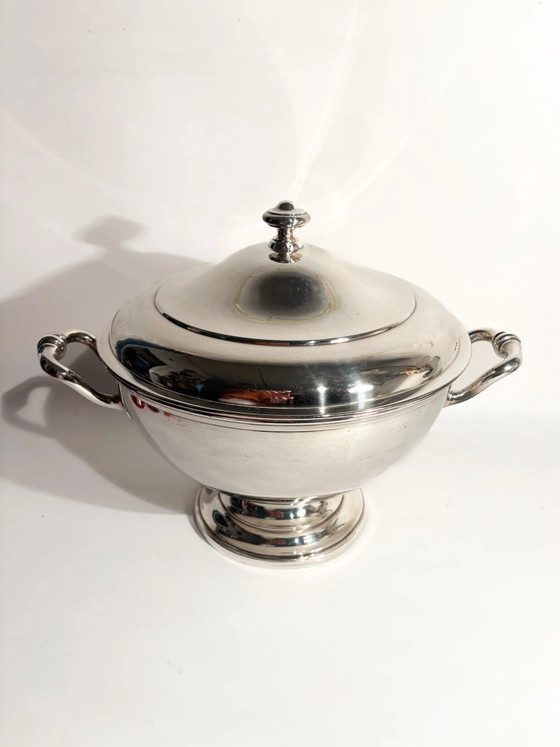 Grande zuppiera inglese del XX secolo placcata in argento, pezzo forte del centrotavola. – Accessori da tavola (photo 2 of 4)