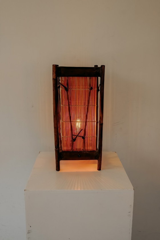 Vintage bamboo table lamp with reed panels, 1960s – Rattan, Wood (photo 7 of 9)