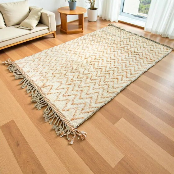 Ecru Berber Teppich mit geometrischen Mustern, 250cm x 150cm – Teppiche & Läufer, Wool (photo 2 of 10)