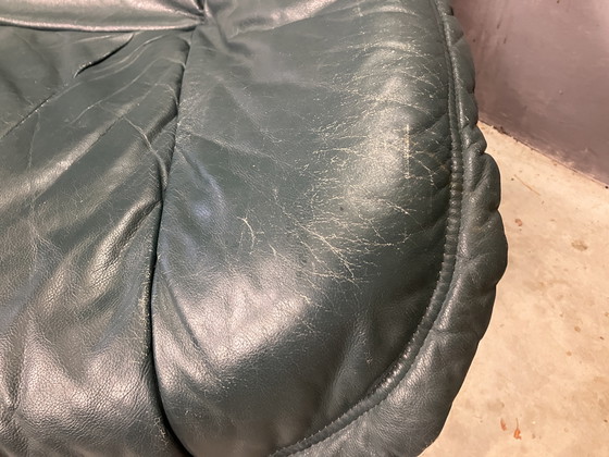 Image 1 of Groen lederen draaifauteuil vintage seventies