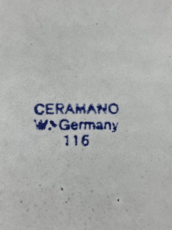 Image 1 of Ceramico dish with lid by Karl Leutner