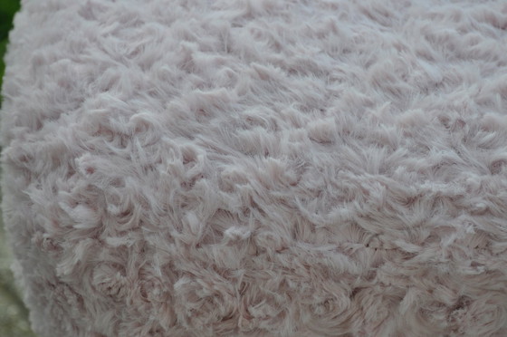 Mid-Century Pink Faux Fur Lounge Chair, 1960s, Armchairs, Mid Century Modern (photo 3 of 9)