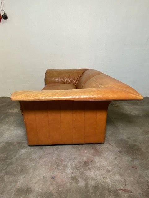 Poltronova Frau Leather Cognac 2-seater Sofa 70s Luigi Massoni, Poltrona Frau, Brown (photo 5 of 15)