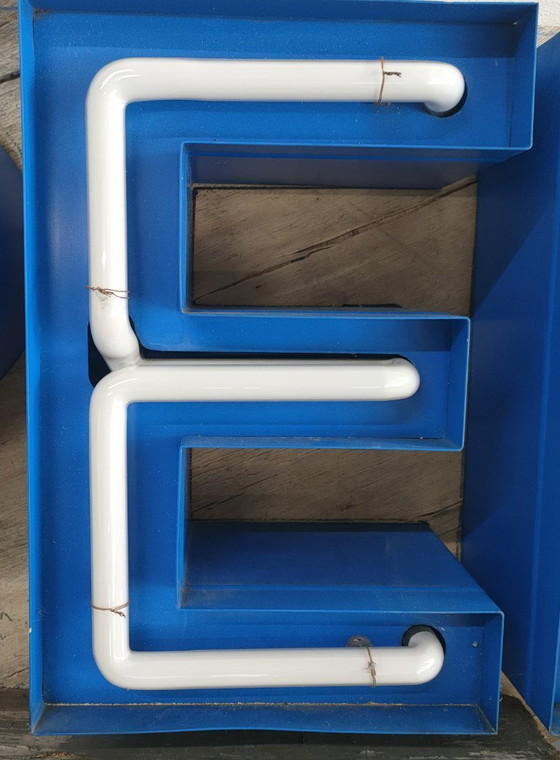 Image 1 of Lettere pubblicitarie luminose al neon vintage (set completo)