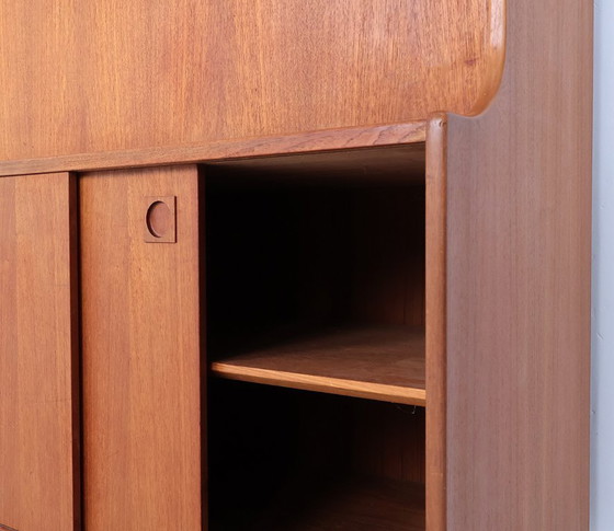 Image 1 of Libreria con zona bar, anni '60