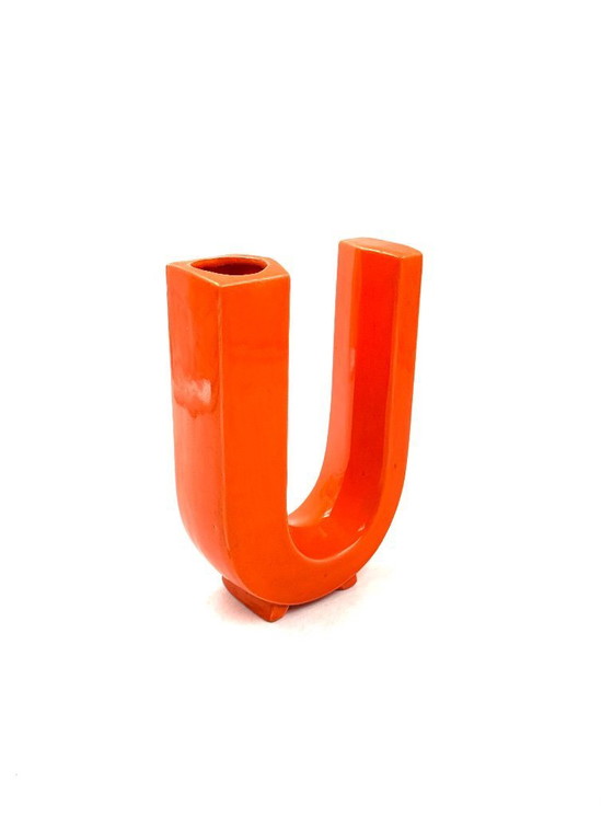 Image 1 of Space age oranje U lettervormige keramische solifleur vaas, Marcel Radureau ca. 1970