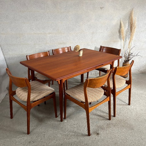 Model 50 Uitschuifbare Teakhouten Eettafel Gunni Omann Deens