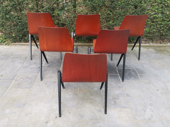 Image 1 of Juego de 6 sillas apilables S22 Pagholz