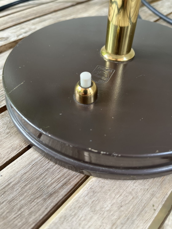 Image 1 of Philips Timor 69 - Lampada da tavolo di Louis Kalff (1970-1980) - Finitura marrone e oro