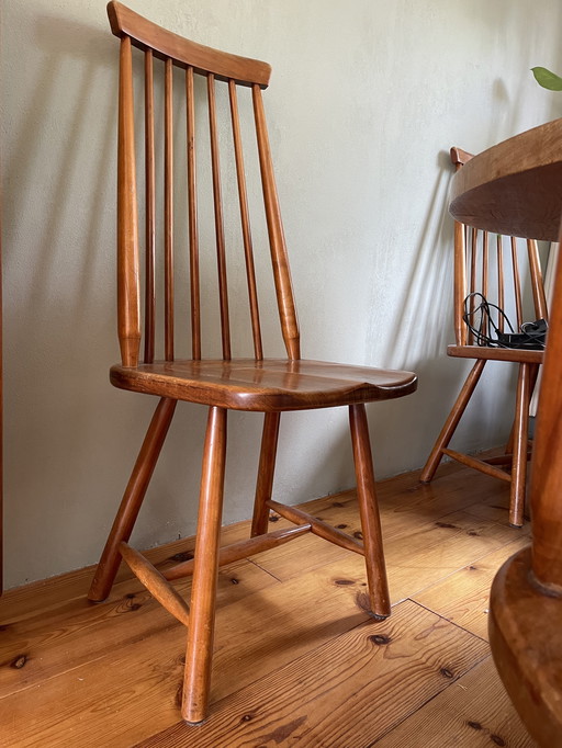 4 chaises de salle à manger vintage