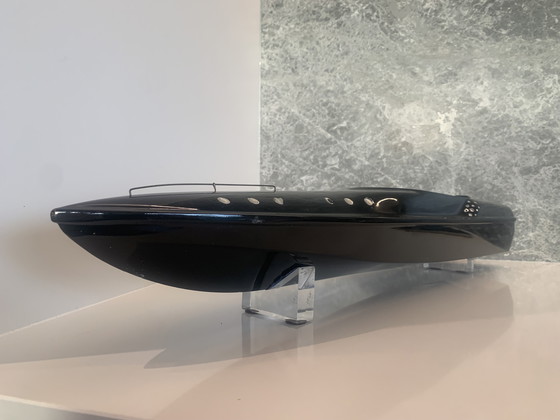 Image 1 of Offshore Gentleman's Racer di Serge Leibovitz