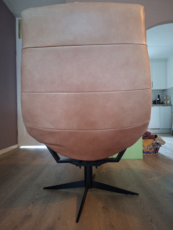 Image 1 of Poltrona girevole Bodilson Turner