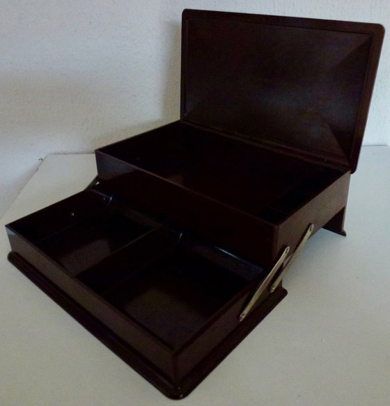 Image 1 of Bakelieten juwelen- of naaidoosje, Vintage.