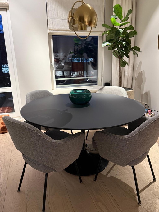 4 Eetkamer stoelen van Knoll