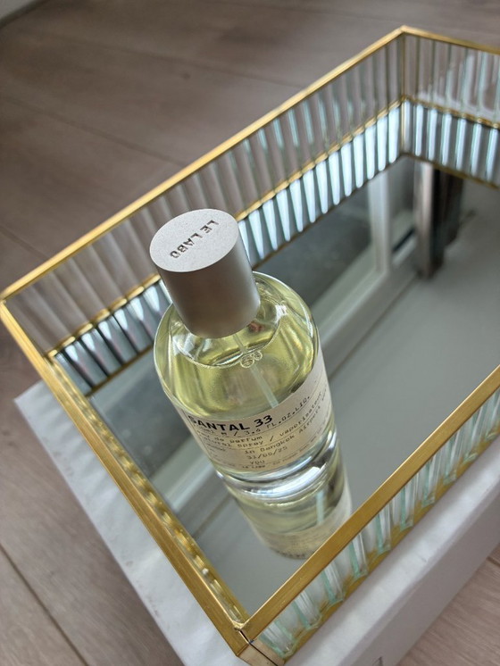 Image 1 of Grote spiegel tray met gouden rand en glazen zijkanten / mirror tray with glass sides