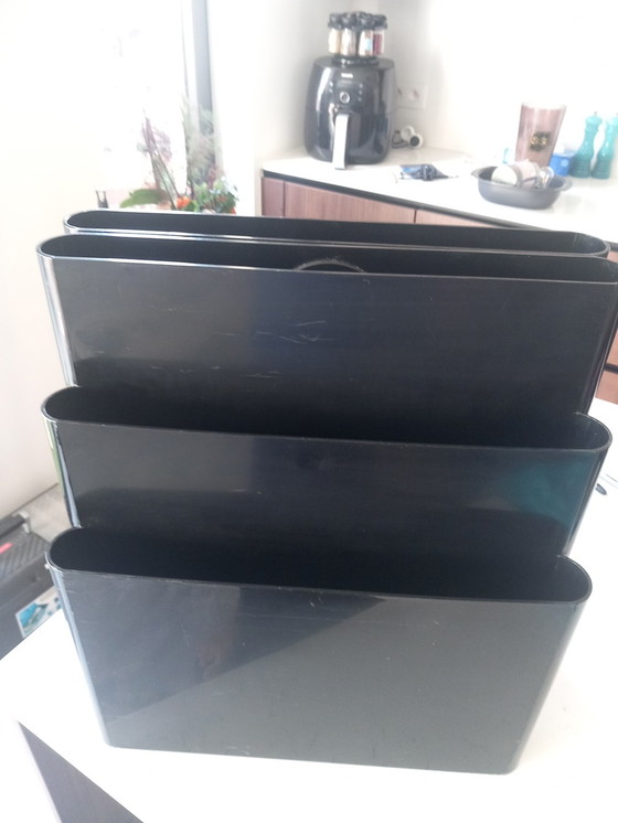 Image 1 of Portariviste nero Giotto stoppino