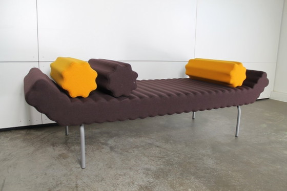 Image 1 of Sofá cama ZigZag - Oculto