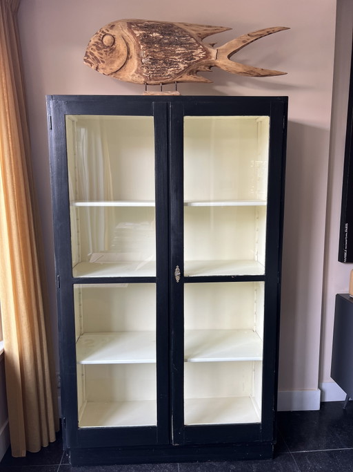 Vetrina Antica, Loods 5 – vitrinekasten, Wood