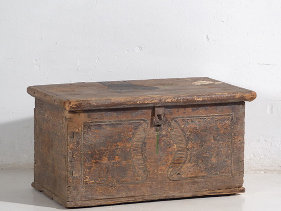Coffre ancien en bois massif (Année 1830) #34 – Armoires de rangement, Rustic (photo 2 of 40)