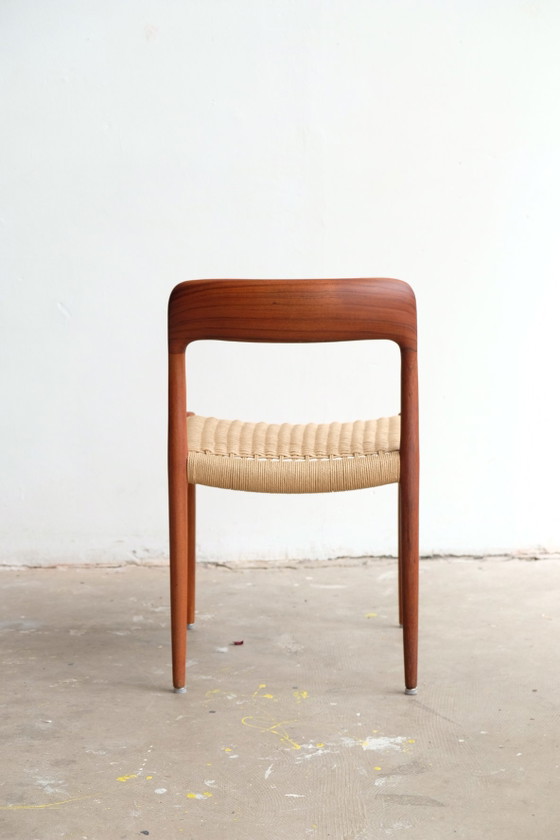 2 sillas Moller 75 restauradas en teca – Niels Otto Møller, Sillas de comedor, Wood (photo 9 of 11)