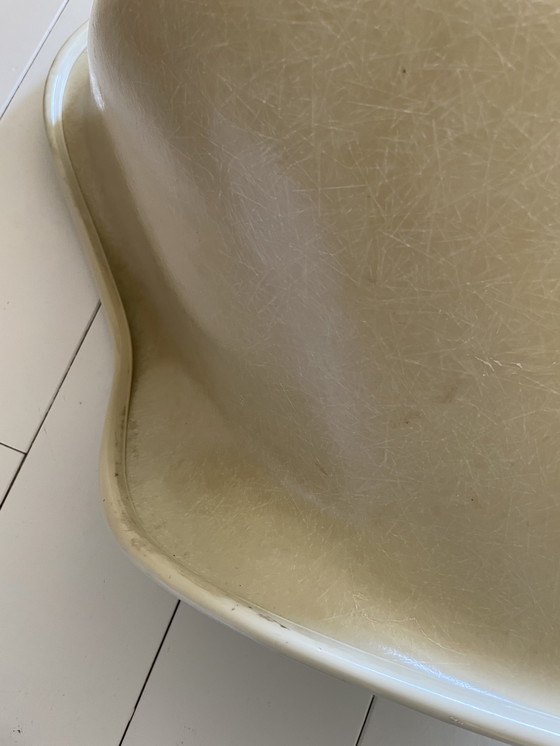 Image 1 of Sedia Shell di Charles e Ray Eames per Herman Miller