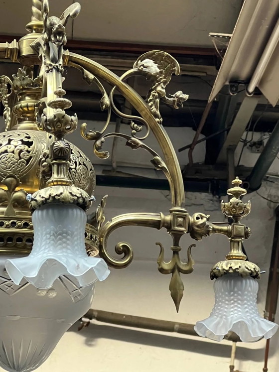Magnifico lampadario antico in stile gotico. – Bronze, Crystal (photo 7 of 10)