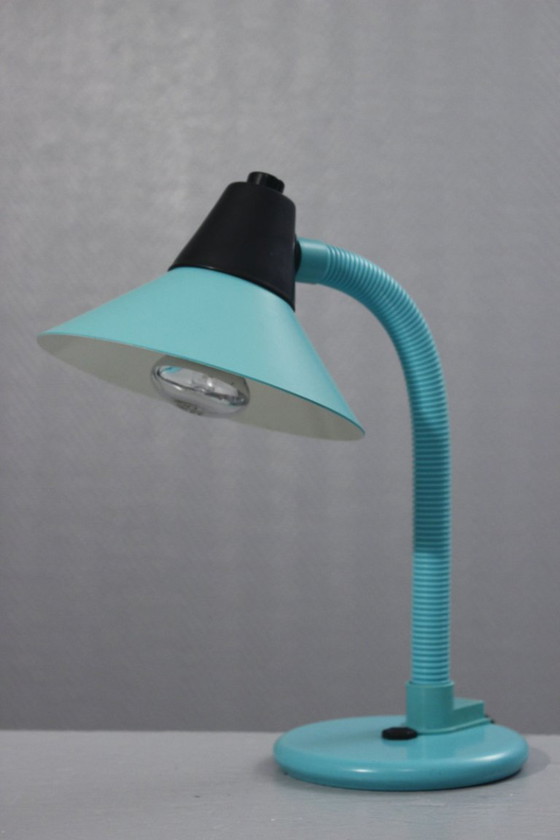 Image 1 of Lampe de bureau flexible vintage Aluminor France design 1980s turquoise