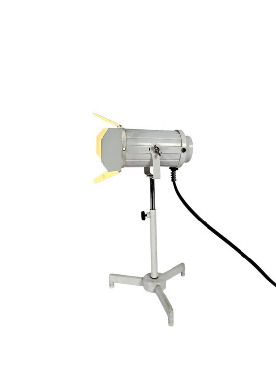 Image 1 of Vintage verlichting - studiolamp - statief reflectorlamp - bioscooplamp - theaterlamp - 1980's