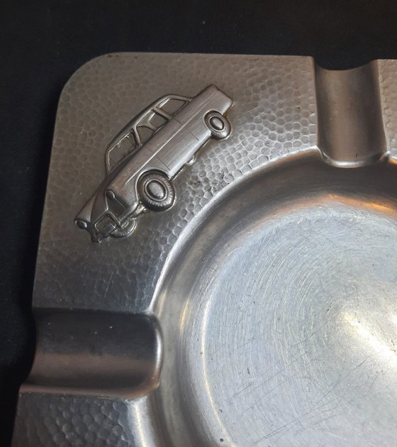 Image 1 of Zeldzame Vintage DAF Reclame-Asbak – Een stukje Nederlands industrieel erfgoed!