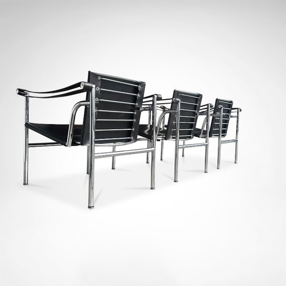 Image 1 of Poltrona vintage LC1 di Le Corbusier et al per Cassina, set di 3 pezzi
