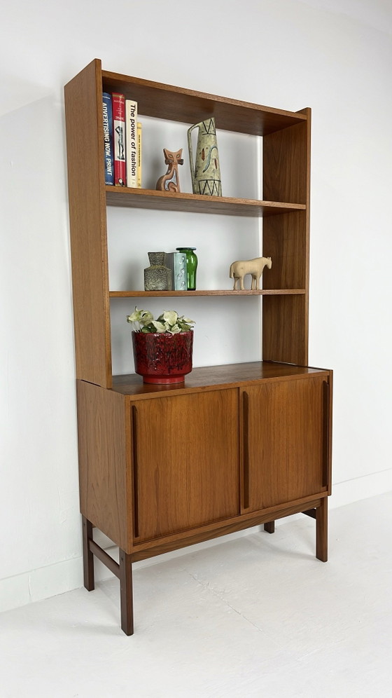 Teak veneer vintage bookcase – Wood (photo 3 of 11)