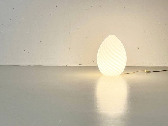 Image 1 of Egg-shaped table lamp made of Murano glass by Venini, Italy, 1960s