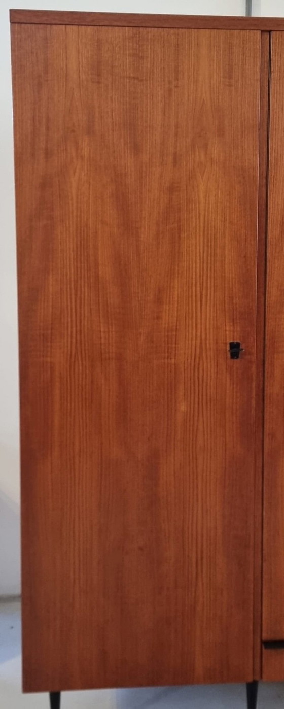 Mid Century Kleiderschrank – Kleiderschränke, Holz (photo 6 of 24)