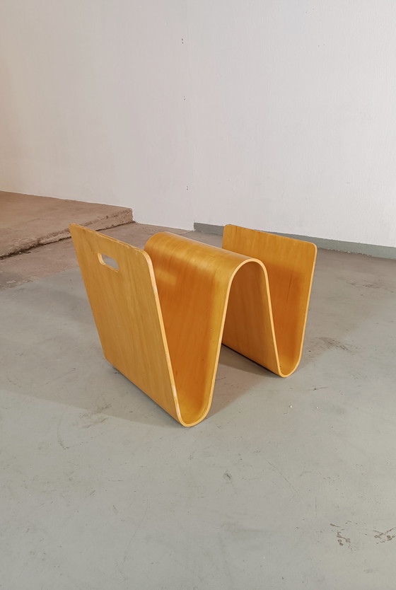 Image 1 of Porte-revues en contreplaqué moulé