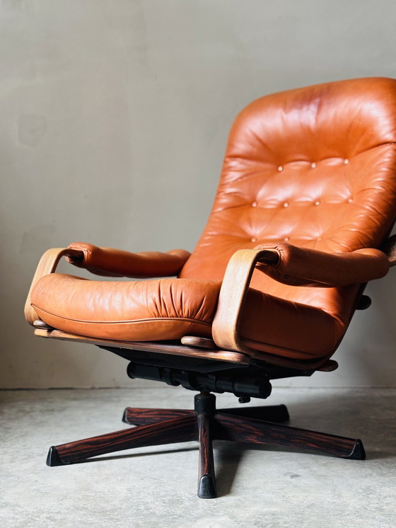 Image 1 of Sillón Göte Möbler, diseño sueco, moderno de mediados de siglo, giratorio, cuero