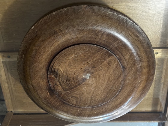 Geschnitzter Obstkorb aus Holz – Tischdekoration mit Weintrauben, 1960er Jahre (photo 11 of 12)
