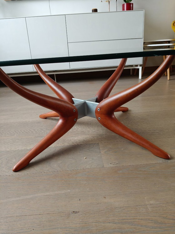 Image 1 of Porada Denuo Salontafel – Italiaans Design – Massief Hout & Glas