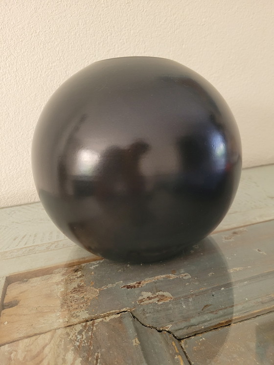 Image 1 of T-Sign Royal Tichelaar Makkum vase, overhanging or partially rounded bottom