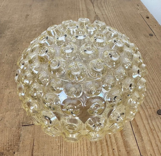 Image 1 of Plafonnier vintage en porcelaine blanche, années 1970