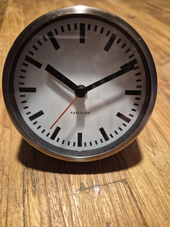 Image 1 of Karlsson Reiseuhr mit Weckfunktion