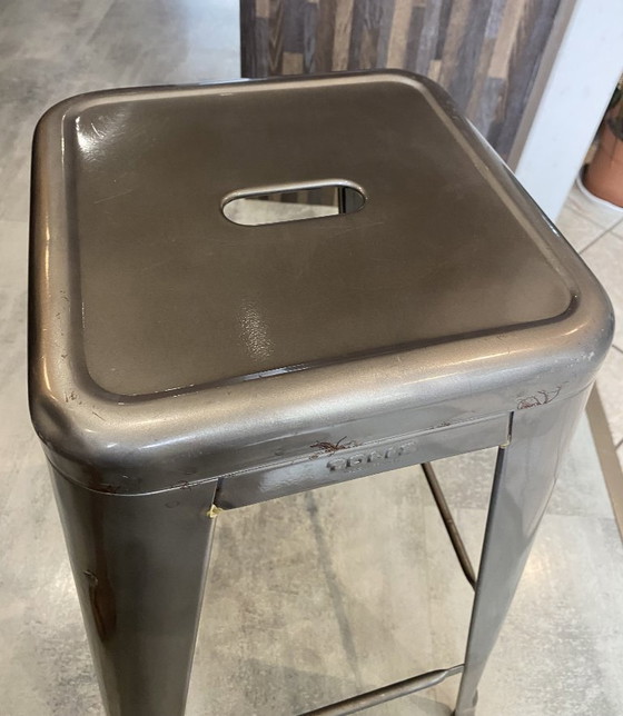 Image 1 of Taburete alto industrial Tolix H75 apilable de metal barnizado original.