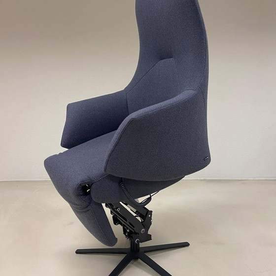 Image 1 of Poltrona reclinabile The Future Twice 164